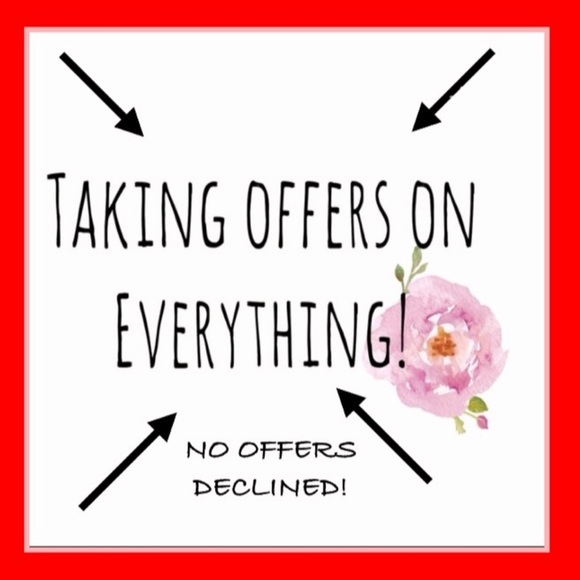 SAME DAY SHIPPING 😊ACCEPTING ALL OFFERS😊 - Picture 3 of 10